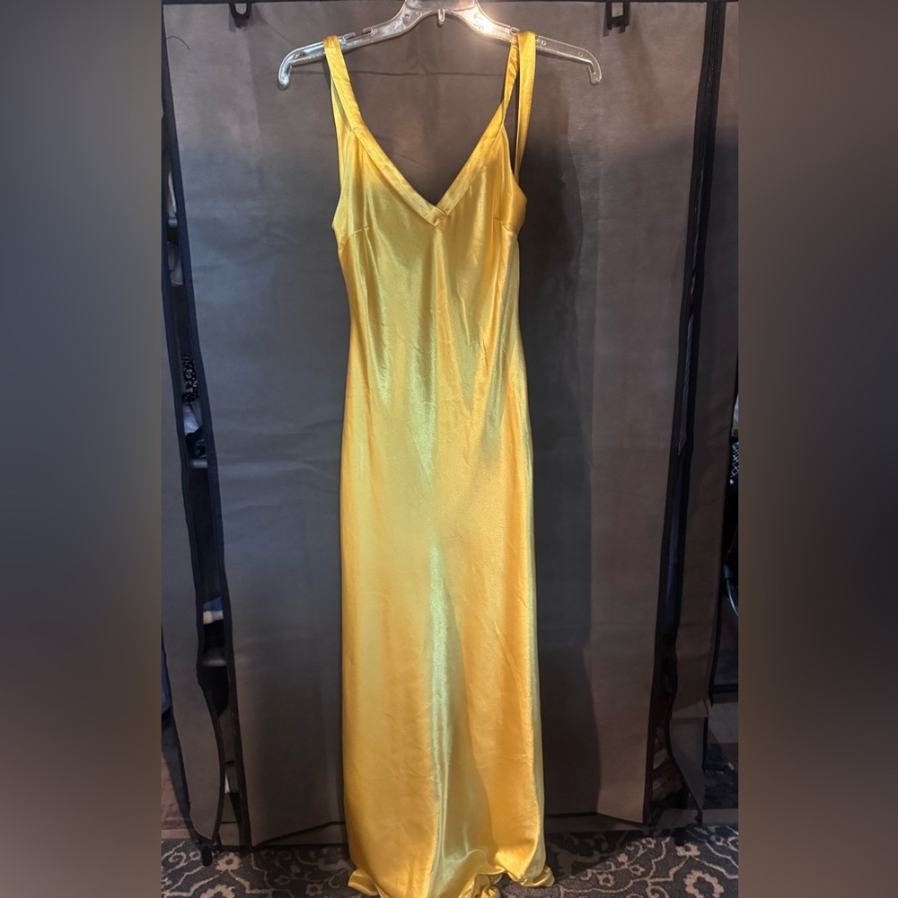 How to lose a guy in 10 days - yellow dress